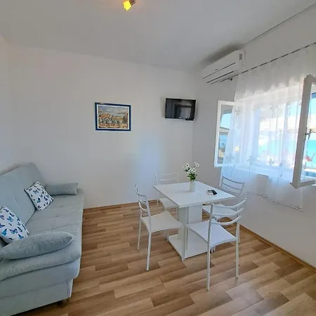 Apartment By The Sea Igrane, Makarska - 21577 Igrane